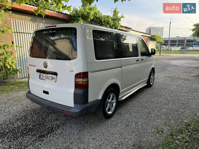 Минивэн Volkswagen Transporter 2005 в Черновцах
