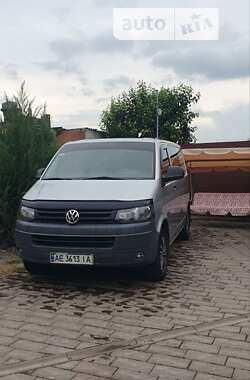 Вантажопасажирський фургон Volkswagen Transporter 2012 в Дніпрі