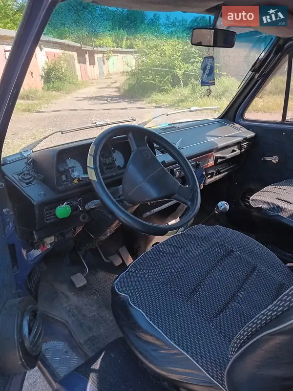 Volkswagen Transporter