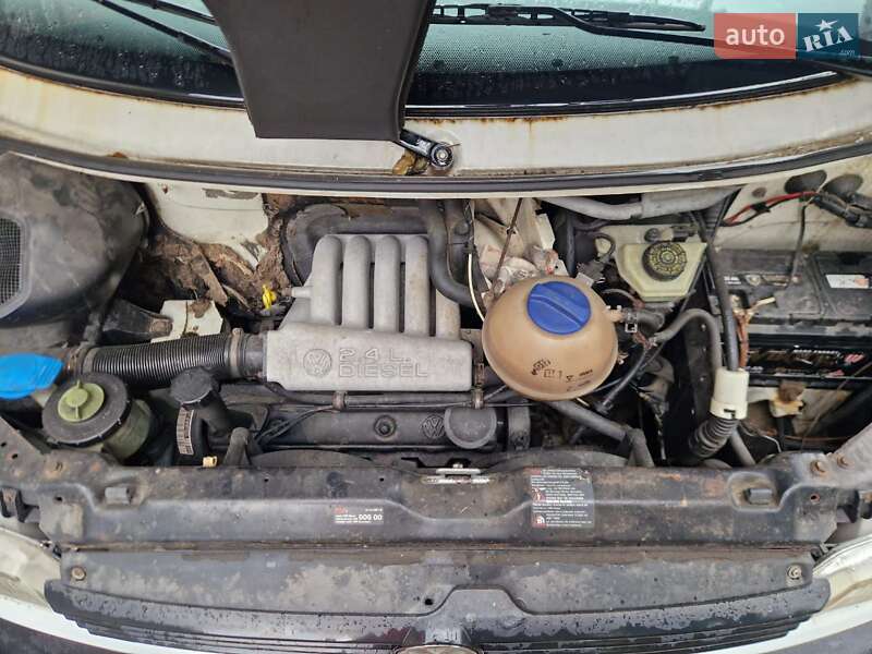 Минивэн Volkswagen Transporter 1996 в 