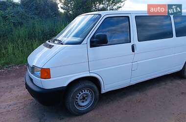 Минивэн Volkswagen Transporter 2000 в 