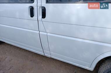 Минивэн Volkswagen Transporter 2000 в 