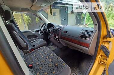 Мінівен Volkswagen Transporter 2006 в Тячеві