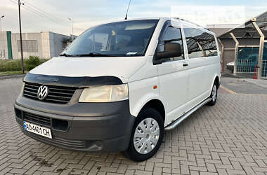 Мінівен Volkswagen Transporter 2006 в Хусті