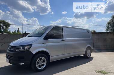 Вантажний фургон Volkswagen Transporter 2016 в Кривому Розі