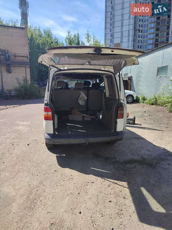 Минивэн Volkswagen Transporter 2004 в Киеве