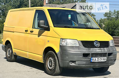 Вантажний фургон Volkswagen Transporter 2009 в Брошневі-Облозі