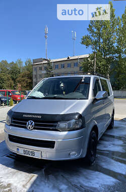 Вантажопасажирський фургон Volkswagen Transporter 2010 в Надвірній