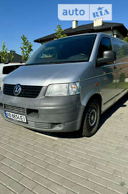 Вантажний фургон Volkswagen Transporter 2007 в Вінниці