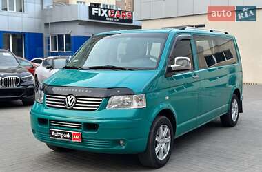 Мінівен Volkswagen Transporter 2008 в 