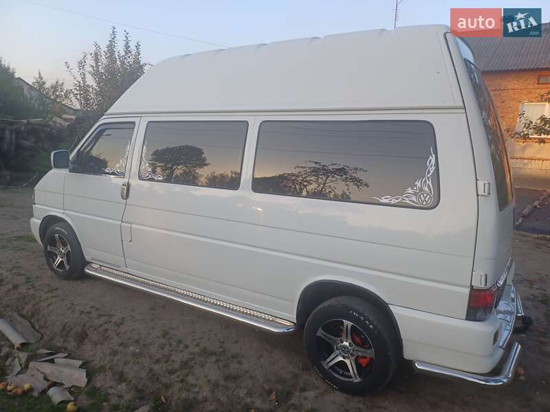 Минивэн Volkswagen Transporter 1999 в Мостиске