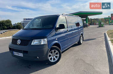 Минивэн Volkswagen Transporter 2009 в 
