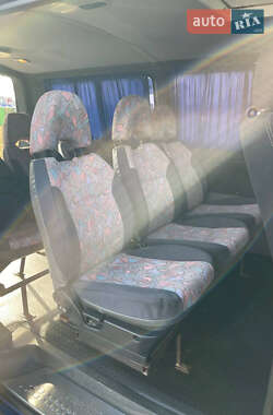 Минивэн Volkswagen Transporter 2009 в 