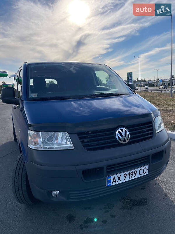Мінівен Volkswagen Transporter 2009 в Полтаві