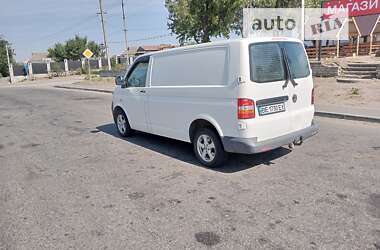 Вантажний фургон Volkswagen Transporter 2005 в Новому Бузі