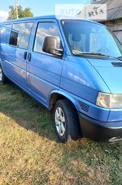 Минивэн Volkswagen Transporter 2000 в Киверцах