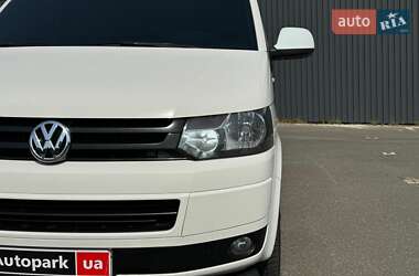 Минивэн Volkswagen Transporter 2014 в 