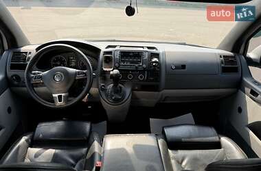 Минивэн Volkswagen Transporter 2014 в 