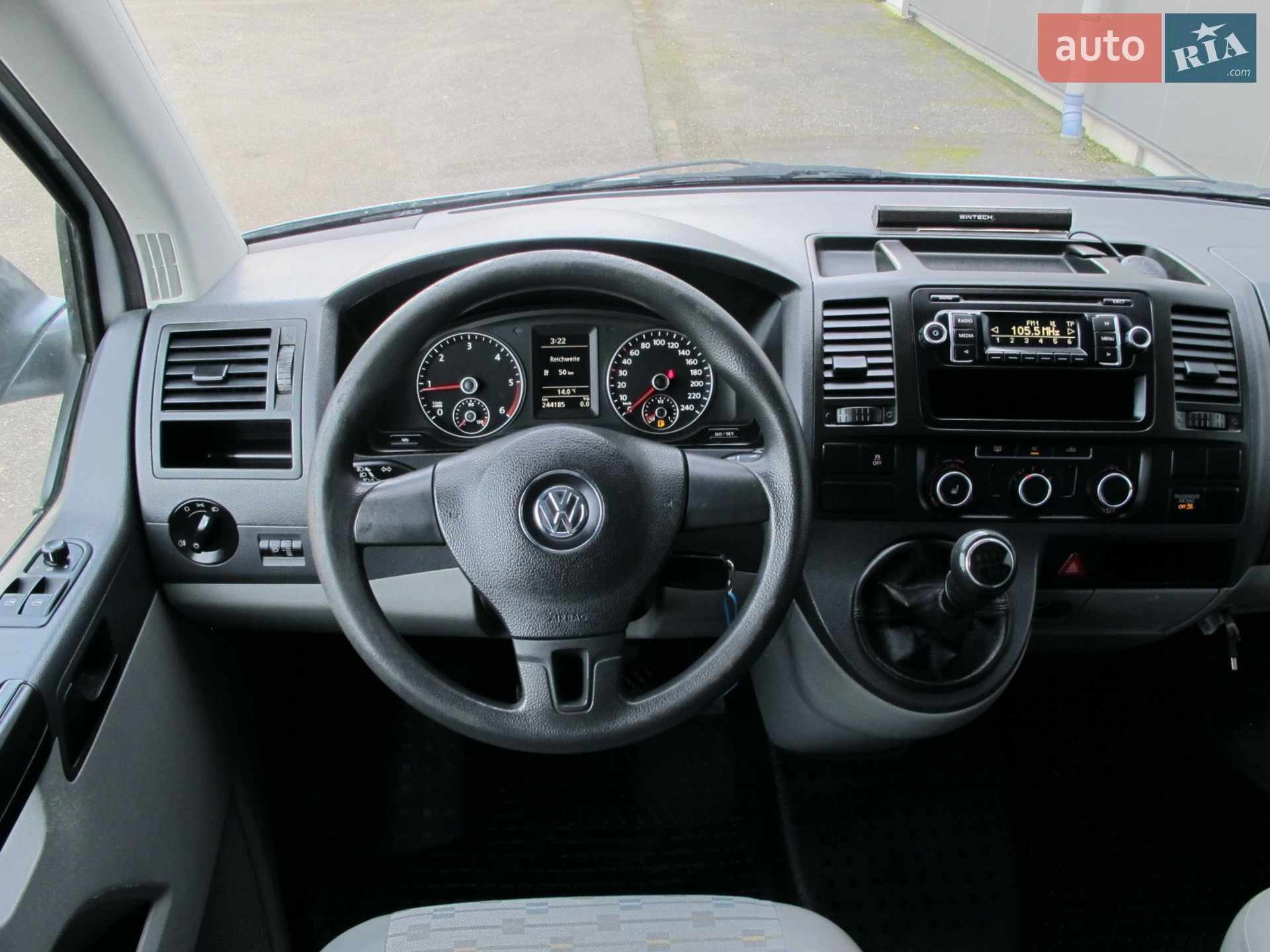 2011 Volkswagen Transporter - мініатюра 9