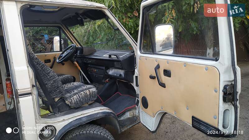 Минивэн Volkswagen Transporter 1986 в Одессе