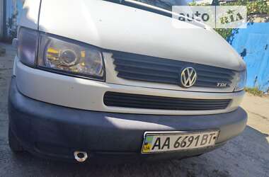 Минивэн Volkswagen Transporter 2001 в 