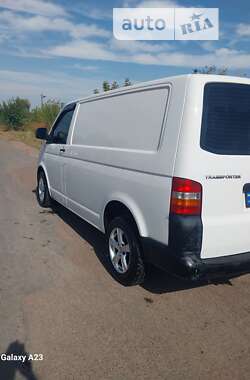 Вантажний фургон Volkswagen Transporter 2010 в Овручі