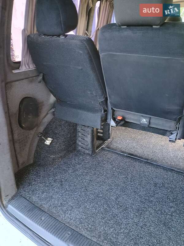 Мінівен Volkswagen Transporter 2006 в Києві