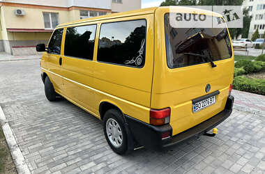 Мінівен Volkswagen Transporter 2001 в Кам'янець-Подільському