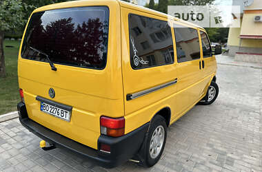 Мінівен Volkswagen Transporter 2001 в Кам'янець-Подільському