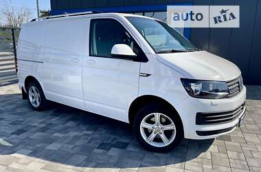 Вантажний фургон Volkswagen Transporter 2018 в Рівному