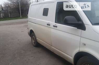 Минивэн Volkswagen Transporter 2013 в 