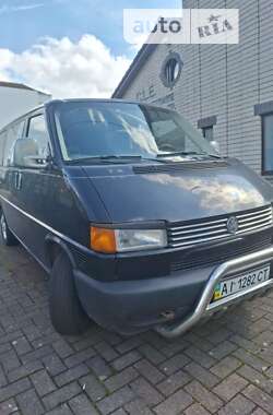 Мінівен Volkswagen Transporter 2001 в Острозі