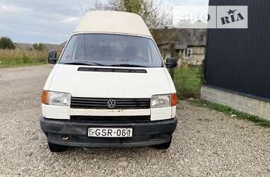 Грузовой фургон Volkswagen Transporter 1993 в Хусте