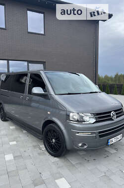 Мінівен Volkswagen Transporter 2014 в Рокитному