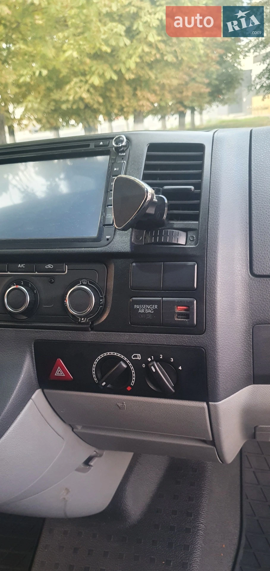 2015 Volkswagen Transporter - мініатюра 10