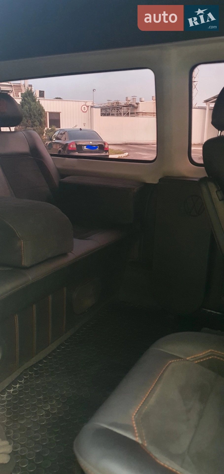 2015 Volkswagen Transporter - мініатюра 12