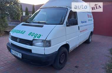 Грузовой фургон Volkswagen Transporter 2003 в Лубнах