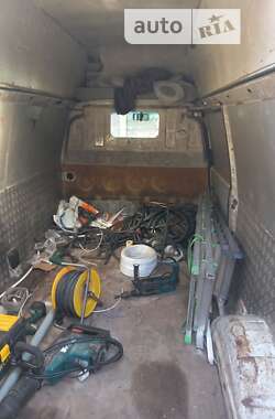 Грузовой фургон Volkswagen Transporter 2003 в Лубнах