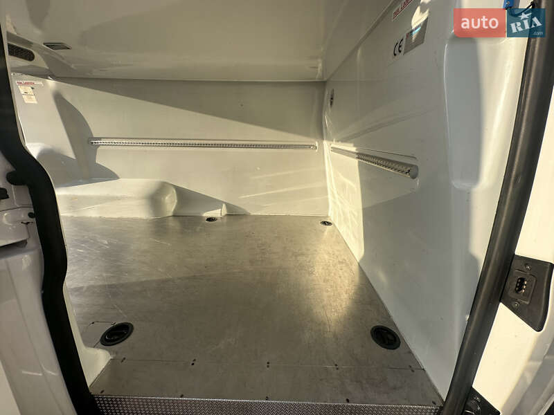 Грузовой фургон Volkswagen Transporter 2018 в Берегово фото 31 Грузовой фургон Volkswagen Transporter 2018 в Берегово
