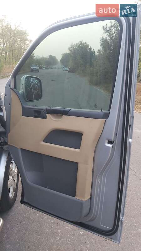 Минивэн Volkswagen Transporter 2008 в Чернигове