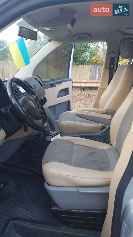 Минивэн Volkswagen Transporter 2008 в Чернигове