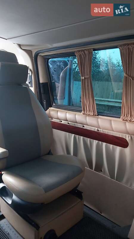 Минивэн Volkswagen Transporter 2008 в Чернигове