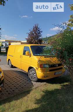 Вантажний фургон Volkswagen Transporter 2000 в Львові