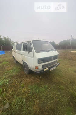 Грузовой фургон Volkswagen Transporter 1989 в Остер