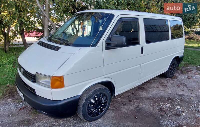 Мінівен Volkswagen Transporter 2002 в Ланівці