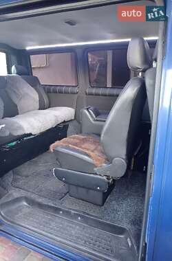 Минивэн Volkswagen Transporter 2005 в 