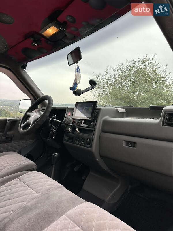 Минивэн Volkswagen Transporter 1999 в Черновцах