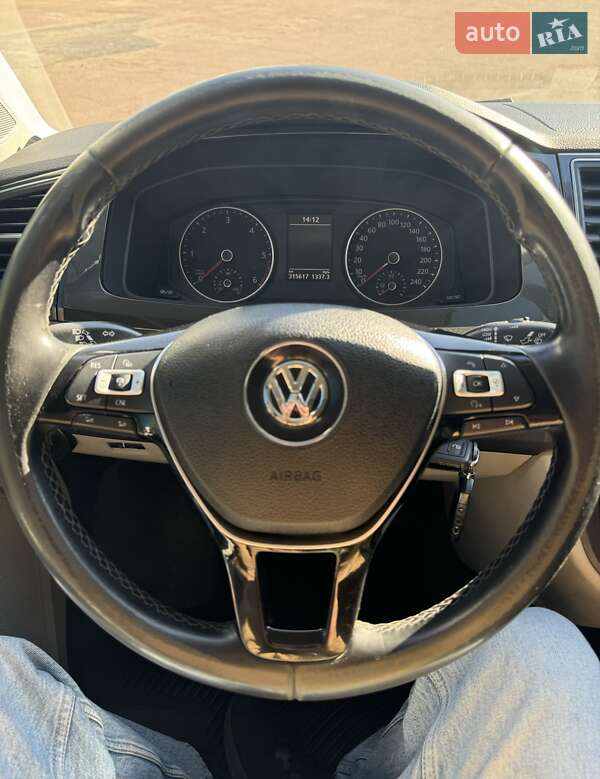 Грузовой фургон Volkswagen Transporter 2018 в Киеве