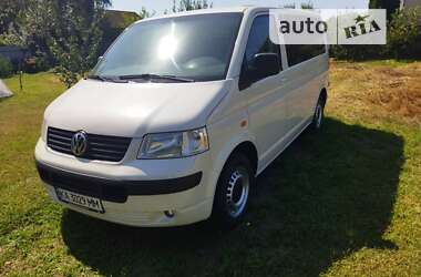 Минивэн Volkswagen Transporter 2006 в Киеве