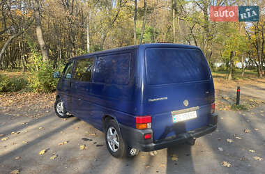 Вантажопасажирський фургон Volkswagen Transporter 2003 в 